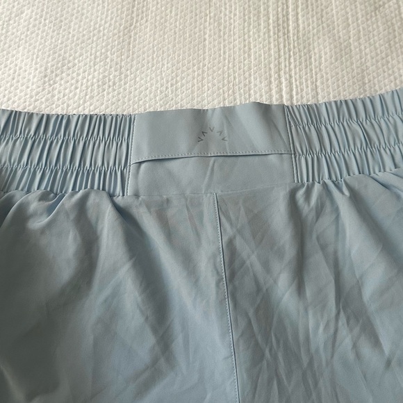 Varley Kallin Running Short 3" - Cashmere Blue - Picture 6 of 9